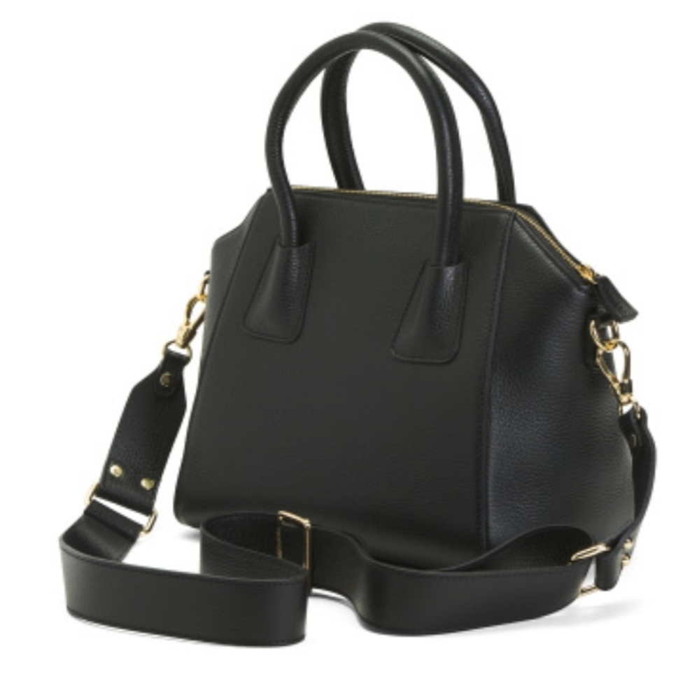Valentino - Picture 2 of 3